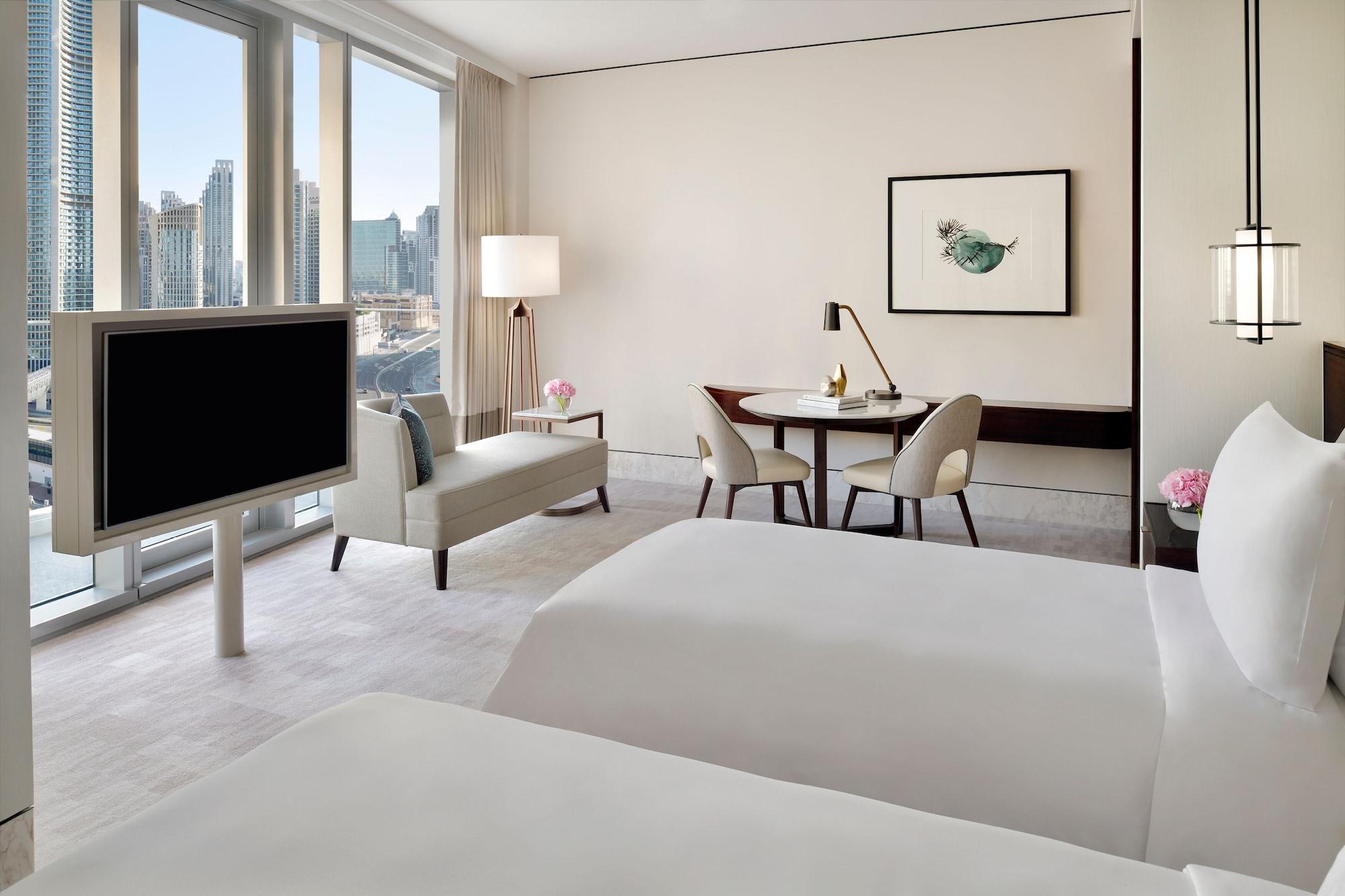 Hotel Address Sky View, Downtown Dubai Esterno foto A guest room at The Edition