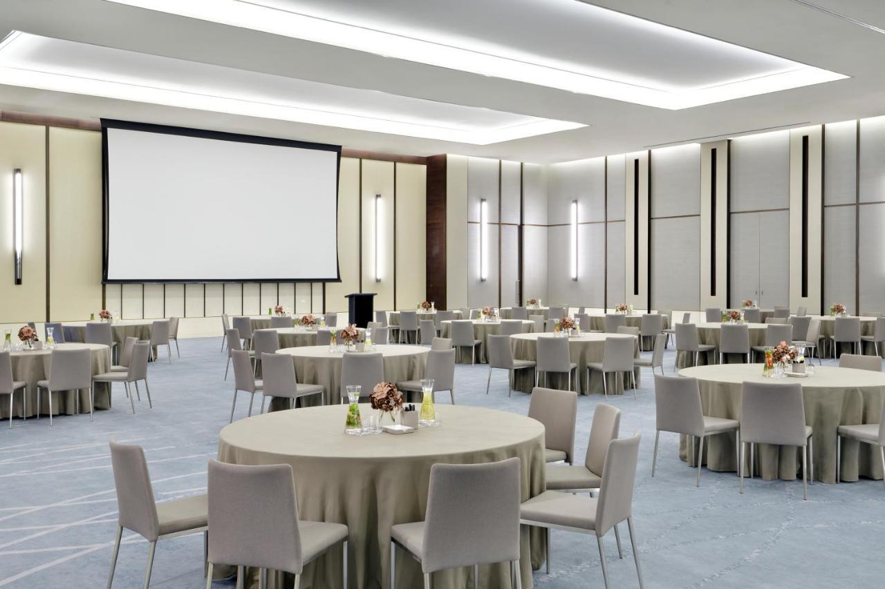 Hotel Address Sky View, Downtown Dubai Esterno foto The ballroom