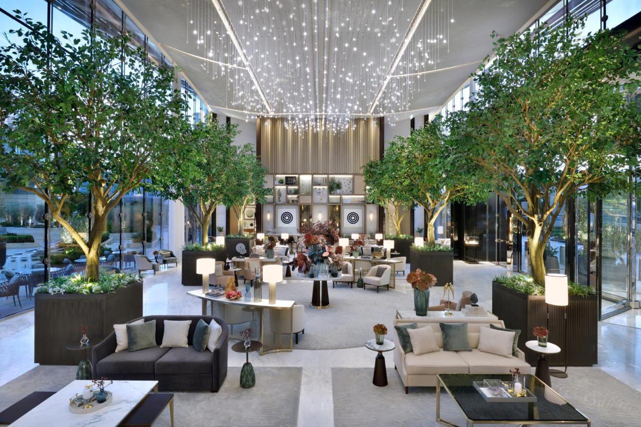 Hotel Address Sky View, Downtown Dubai Esterno foto The lobby of the hotel