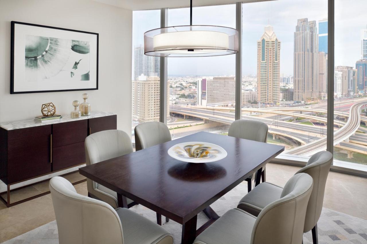 Hotel Address Sky View, Downtown Dubai Esterno foto A dining room