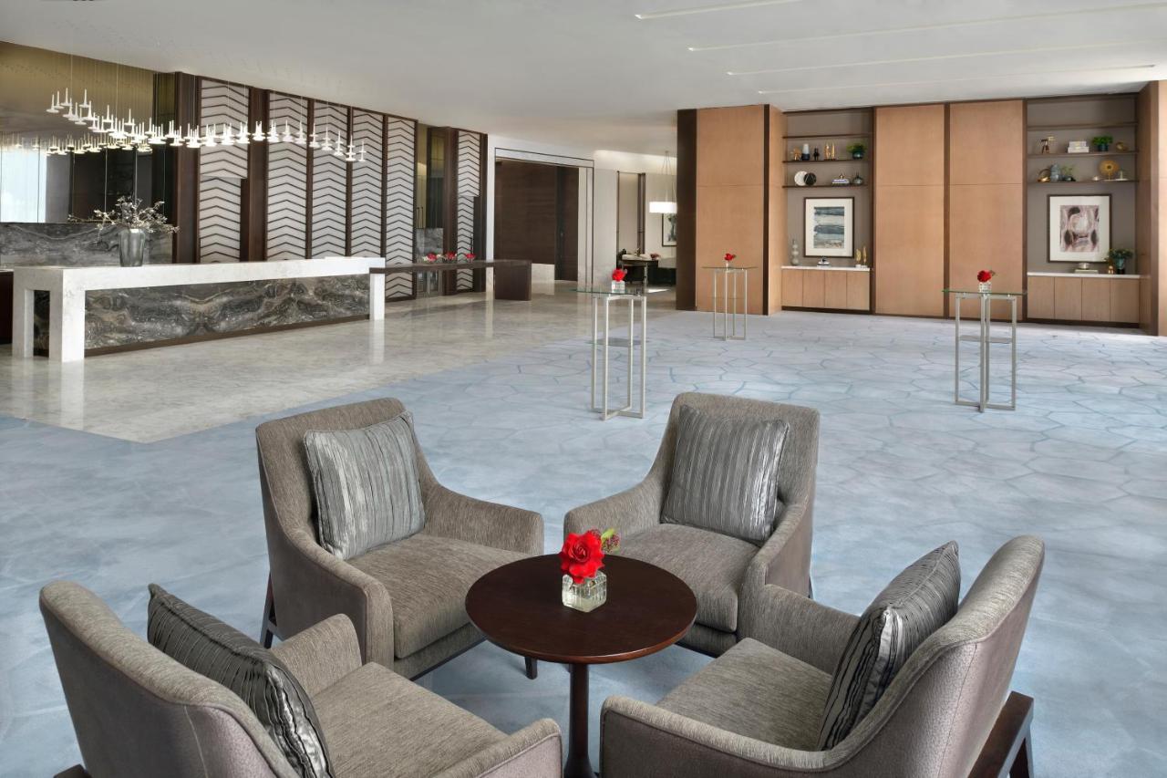 Hotel Address Sky View, Downtown Dubai Esterno foto The lobby of the hotel